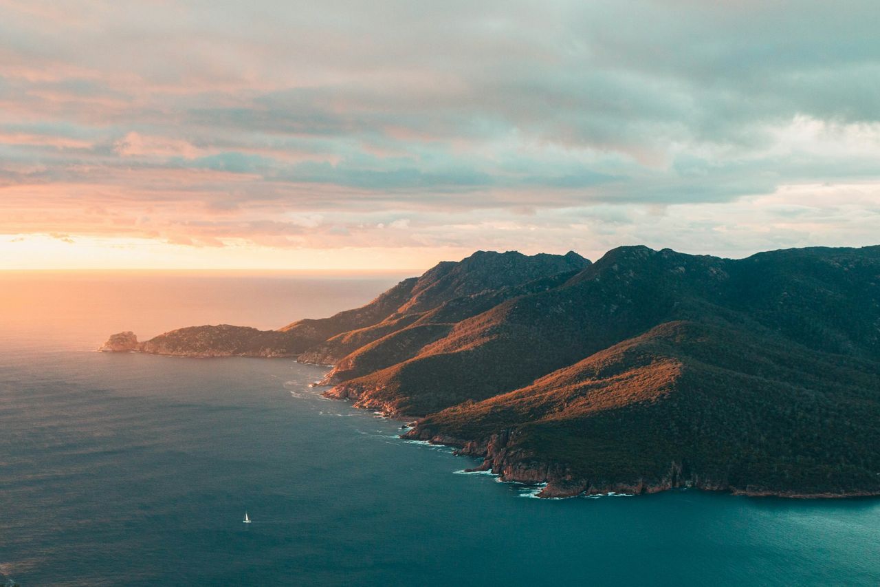 Bruny Island vs Wineglass Bay: Which Day Trip Should You Choose?